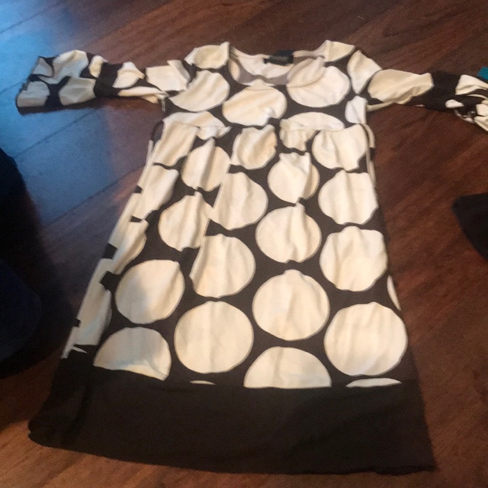 B1G1  Too-Chic top